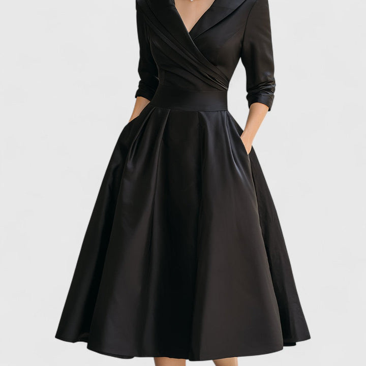 Catharina | Elegante Getailleerde Jurk