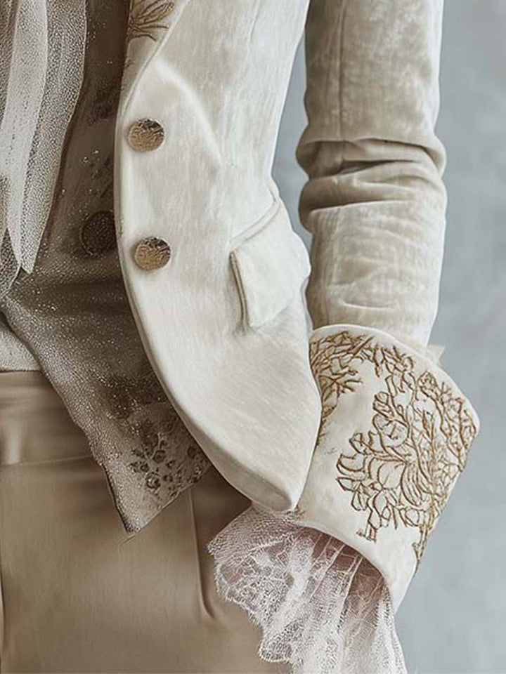 Eline | Verfijnd Geborduurde Blazer
