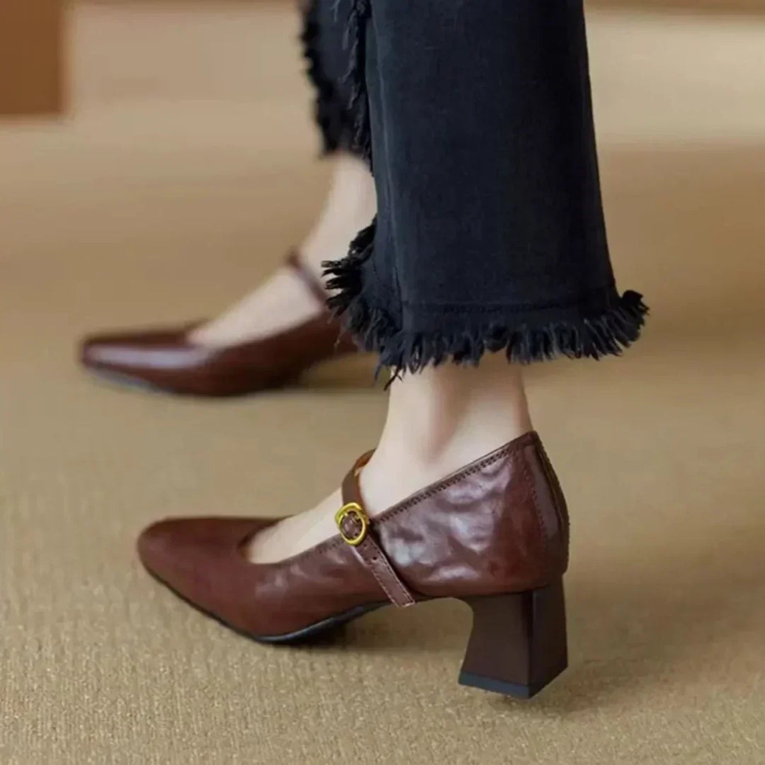 Marlieke | Elegante Pumps met Enkelbandje
