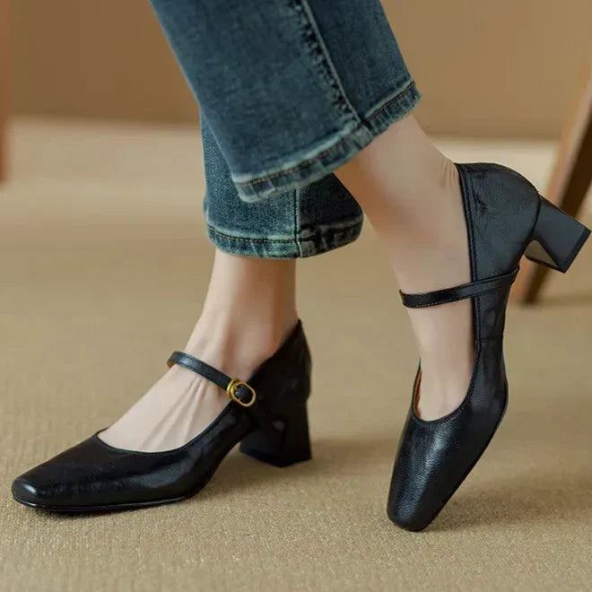 Marlieke | Elegante Pumps met Enkelbandje