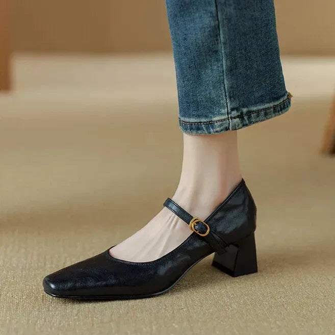 Marlieke | Elegante Pumps met Enkelbandje