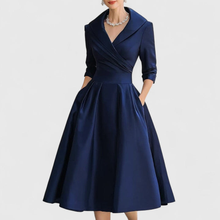 Catharina | Elegante Getailleerde Jurk