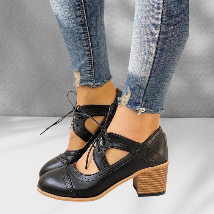 Marloes | Elegante Veterschoenen met Blokhak