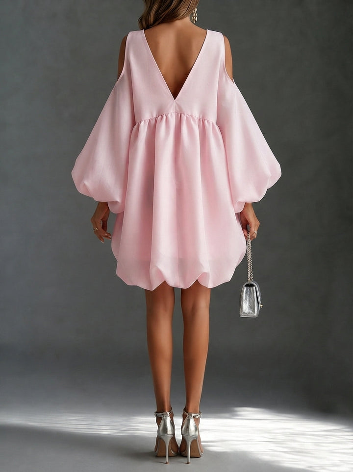 Rixt | Vloeiende Cold-Shoulder Jurk