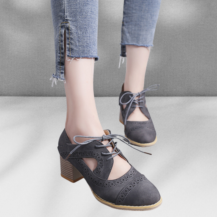 Marloes | Elegante Veterschoenen met Blokhak