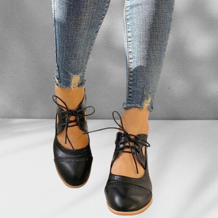 Marloes | Elegante Veterschoenen met Blokhak
