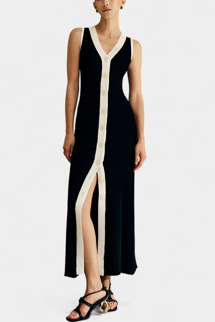 Josien | Elegante Lange Jurk met Contrastknopen