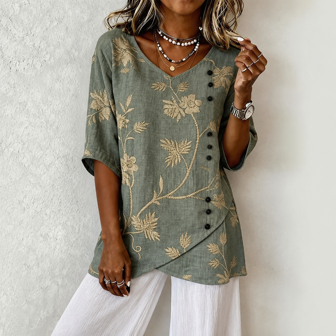 Hiltje | Sierlijke Bloemenblouse