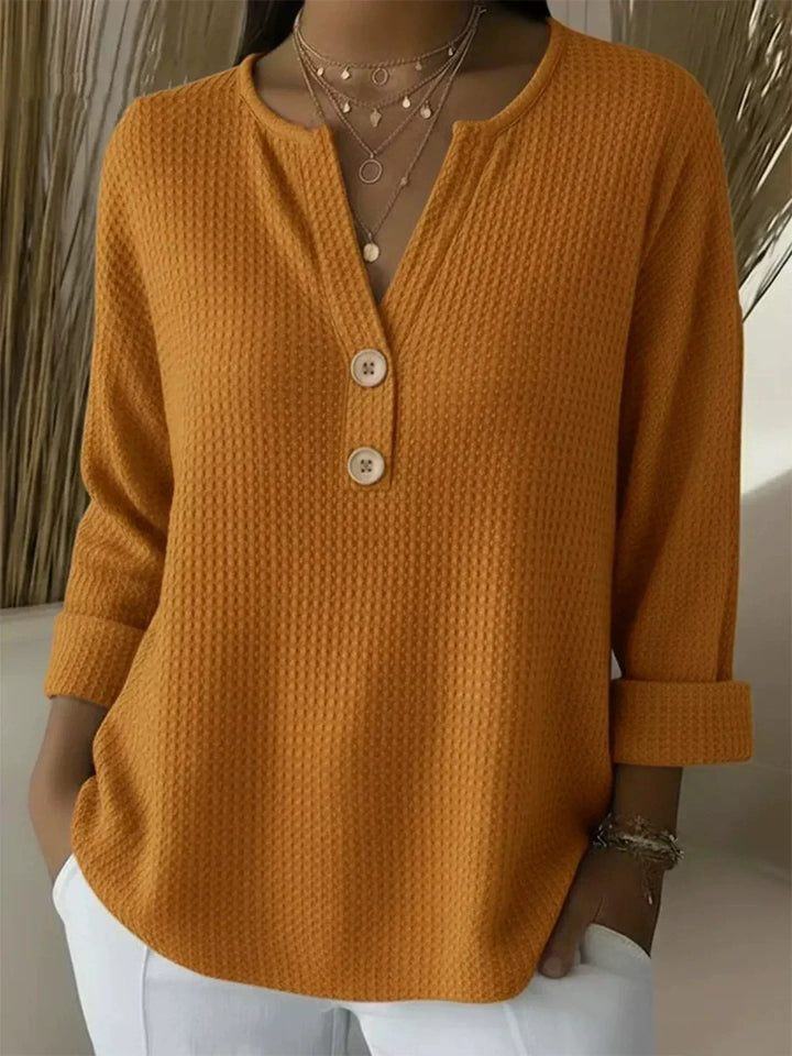 Beatrijs | Verfijnde Henley-Top met Knopen