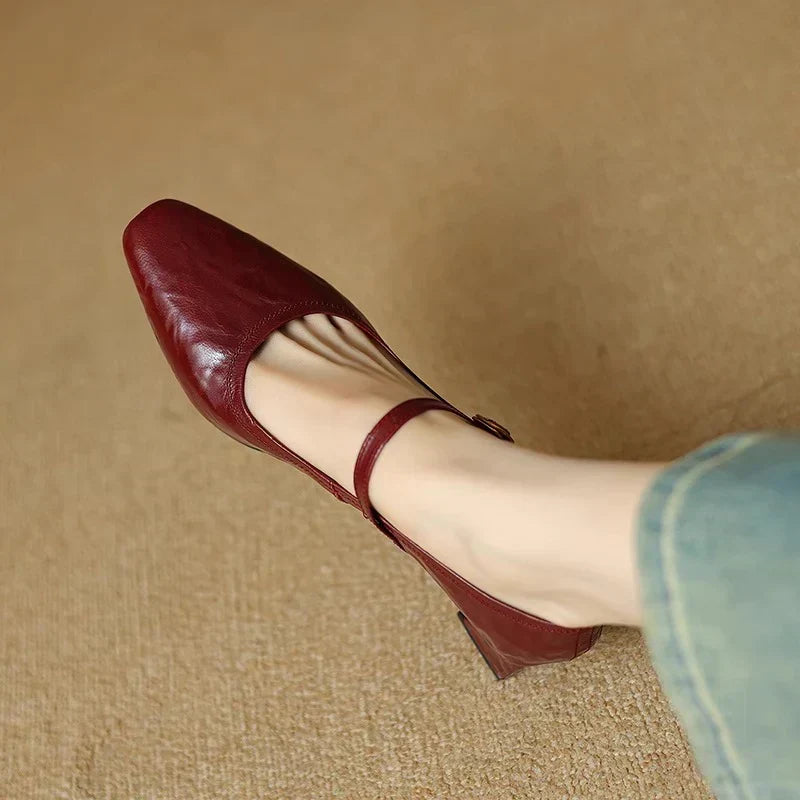 Marlieke | Elegante Pumps met Enkelbandje
