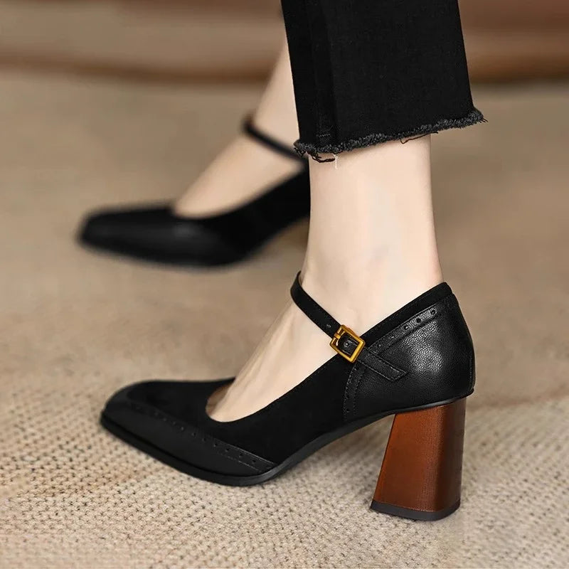 Astrid | Klassieke Enkelband Pumps
