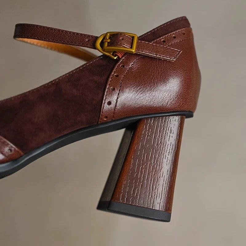 Astrid | Klassieke Enkelband Pumps