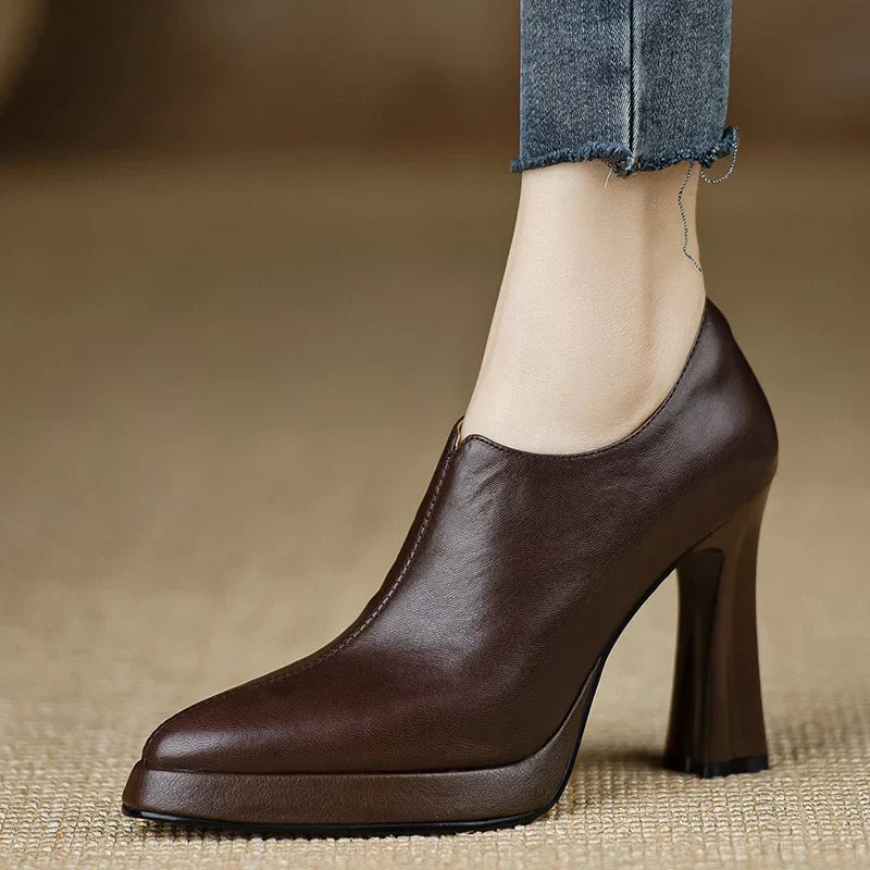 Margreet | Elegante Pumps met Blokhak