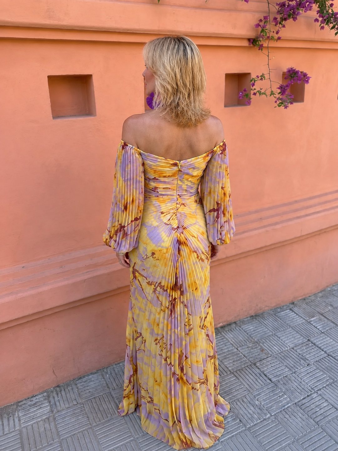 Monique | Sierlijke Maxi-jurk met Diepe Halslijn