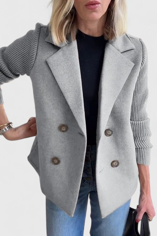 Fleur | Getailleerde Blazer met Gebreide Mouwen