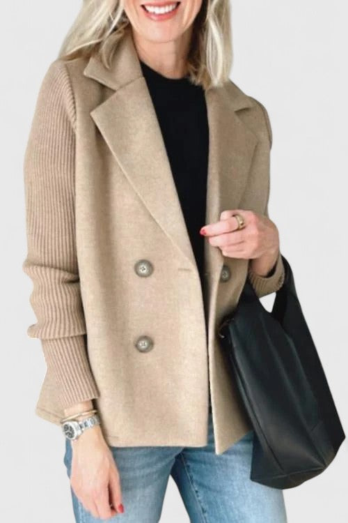 Fleur | Getailleerde Blazer met Gebreide Mouwen