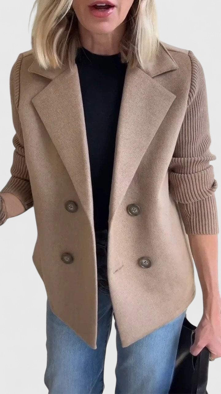 Fleur | Getailleerde Blazer met Gebreide Mouwen