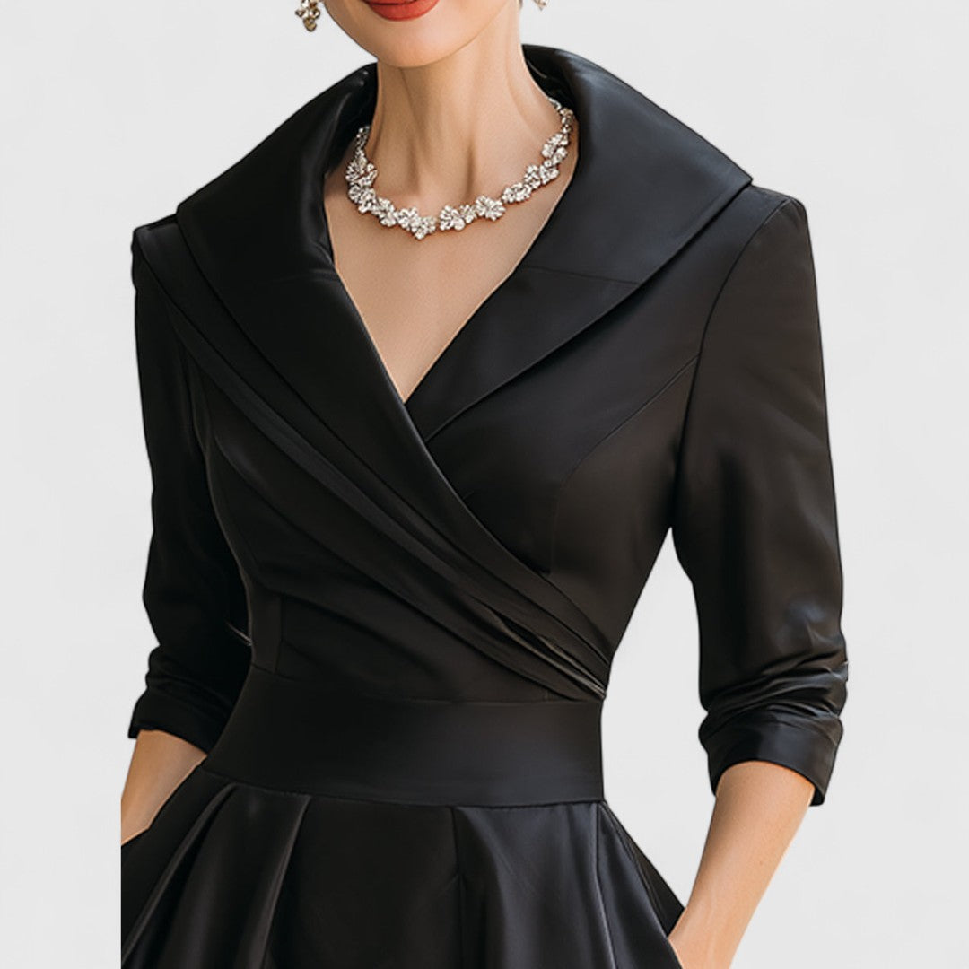 Catharina | Elegante Getailleerde Jurk