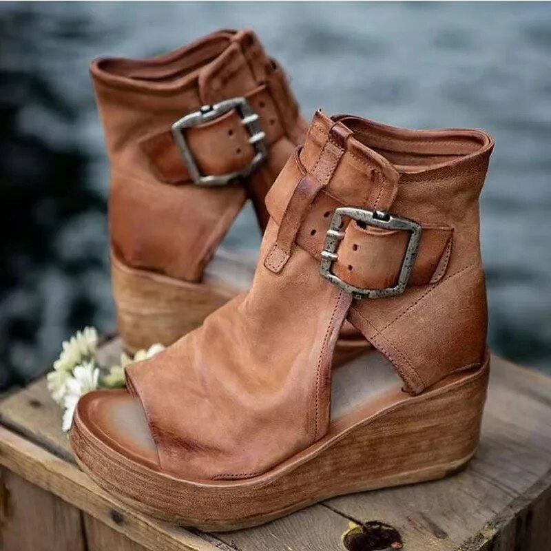 Roos | Comfortabele Sleehak Sandalen