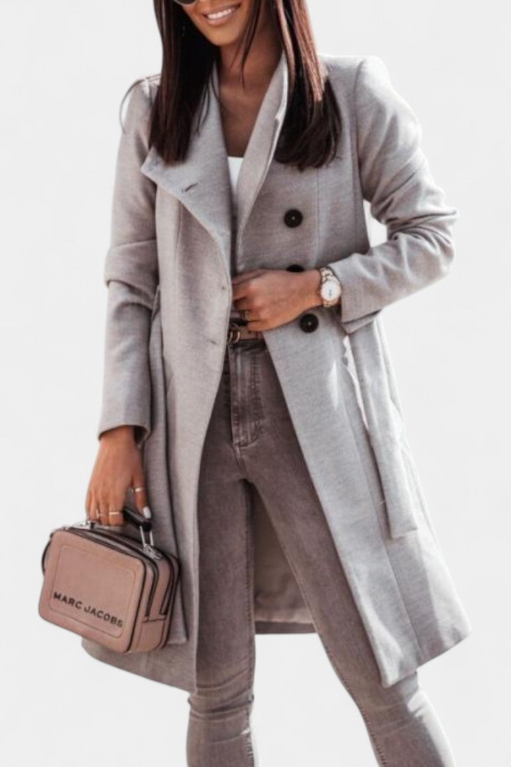 Diewertje | Getailleerde Lange Trenchcoat met Ceintuur