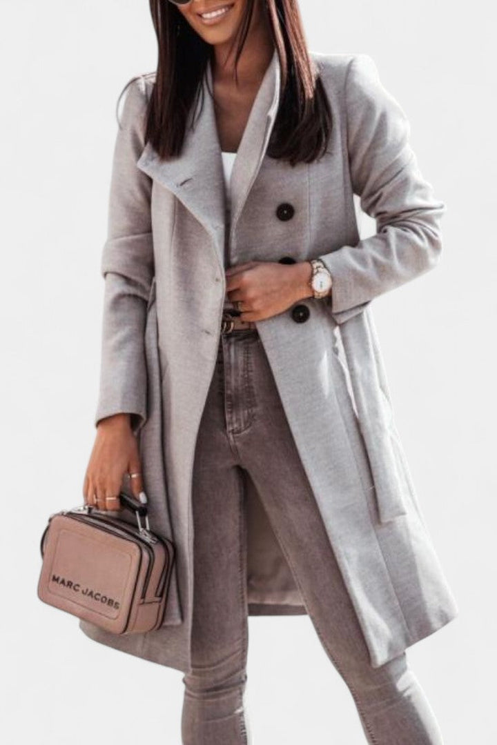 Diewertje | Getailleerde Lange Trenchcoat met Ceintuur