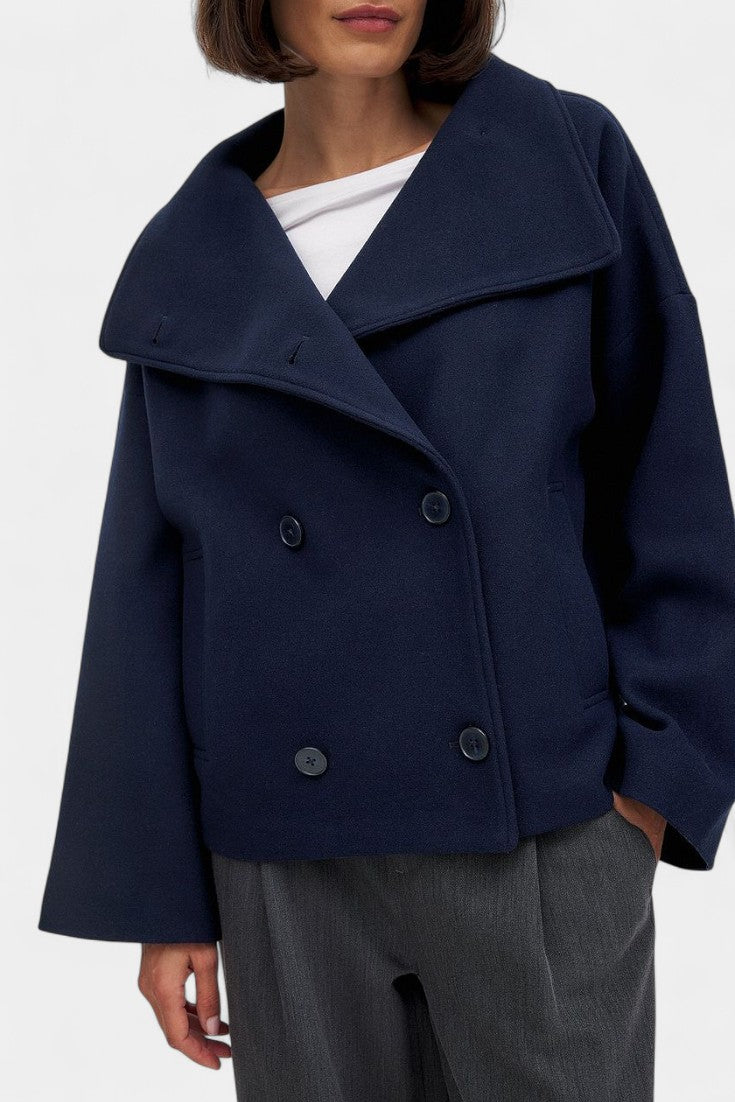 Godelieve | Elegante Korte Jas met Klassieke Kraag