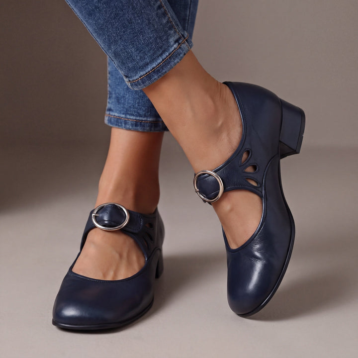 Cornelia | Elegante Bandschoenen met Blokhak