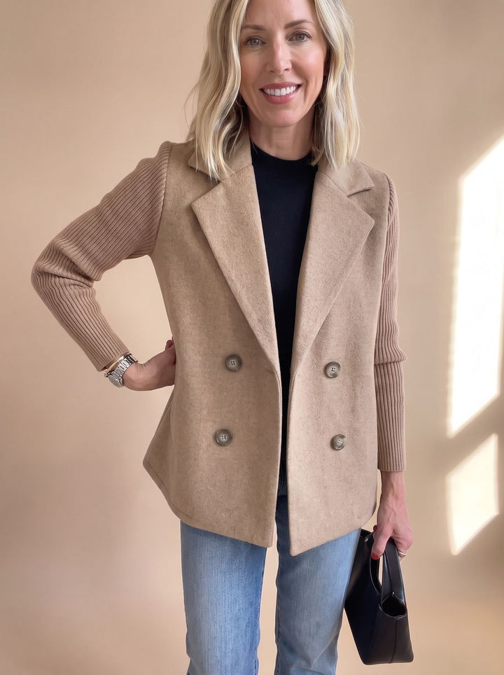 Elke | Getailleerde Blazer met Dubbele Rij Knopen