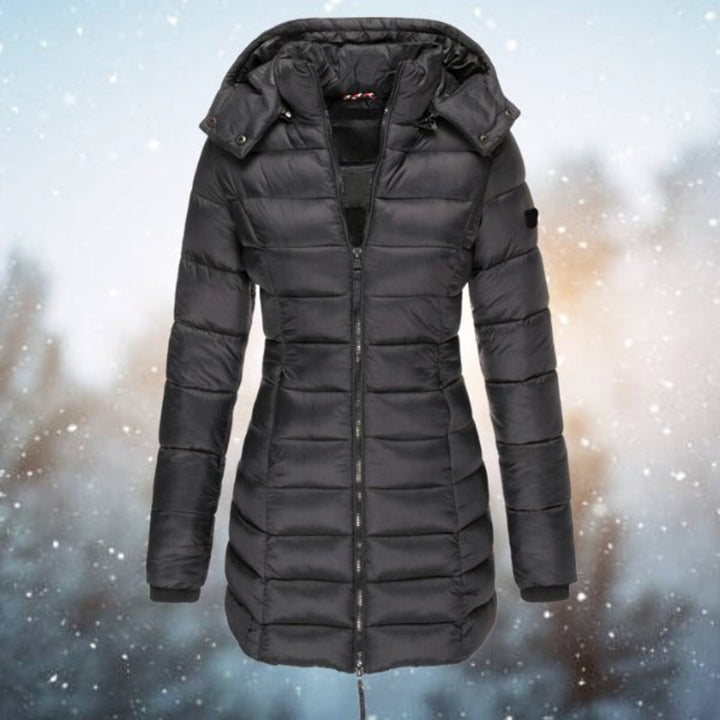 Hiltje | Warme Getailleerde Lange Winterjas met Capuchon