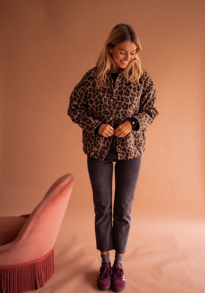 Linda | Oversized Jack met Luipaardprint