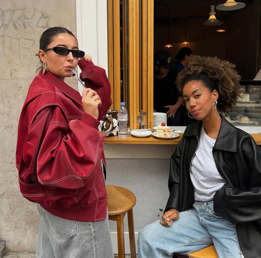 Anne | Oversized Bomberjack met Contraststiksel